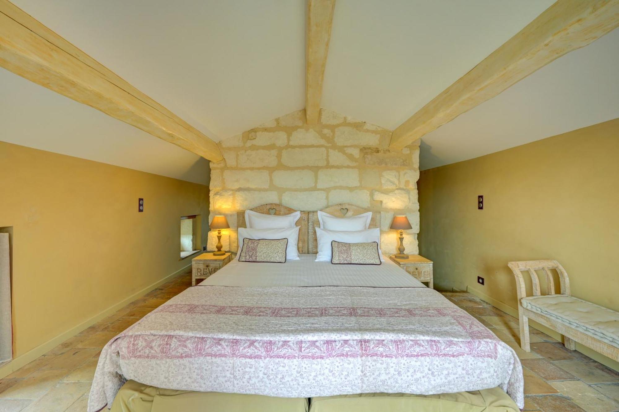 Hotel La Belle Vie Saint-Hilaire-dʼOzilhan Exteriér fotografie